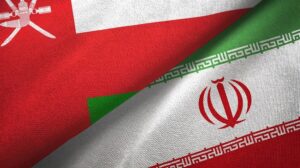 Irán y Omán avanzan en acuerdo para regular el tránsito por el Estrecho de Ormuz en plena tensión con EE.UU.