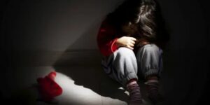 La rebaja de la vergüenza: cuando el Estado les abre la puerta a los violadores de niños