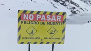 Tragedia en Portillo: tres muertos tras avalancha y alcalde de Los Andes apunta a excursión no autorizada