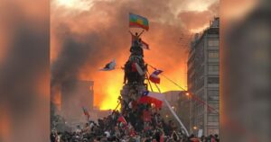 SIETE AÑOS DEL ESTALLIDO: LOS SUEÑOS NO MUEREN, LOS ENCIERRAN